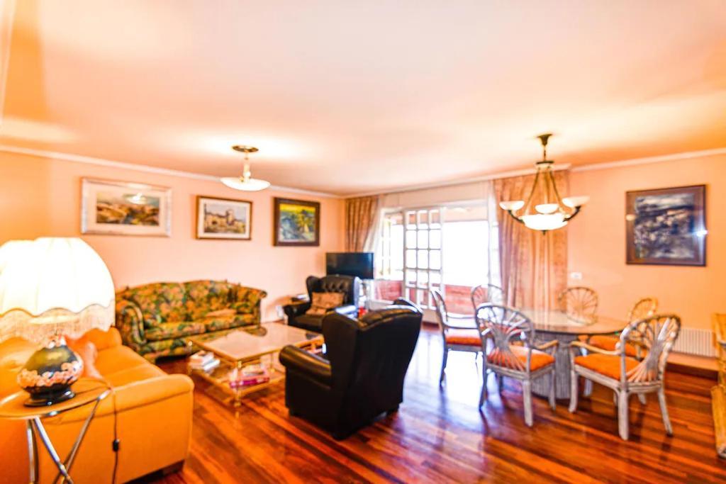 Vistas Increibles! A 3 Minutos De La Playa Con Wifi Apartment Santander Exterior photo